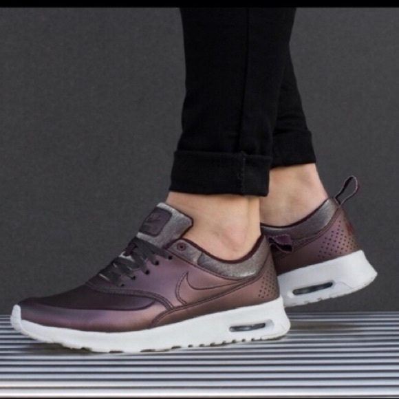 Nike Shoes - ⭐️LIMITED⭐️Nike Air Max Thea PRM Metalic Mahogany